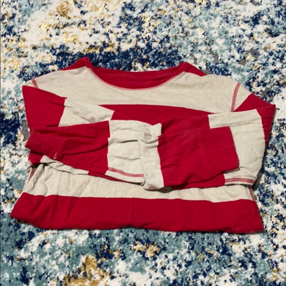 Long Sleeve t-shirt. Old Navy.
